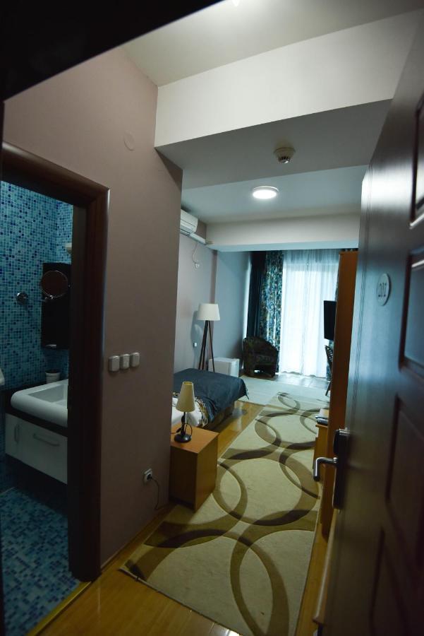 Hotel Gold بلييفليا المظهر الخارجي الصورة