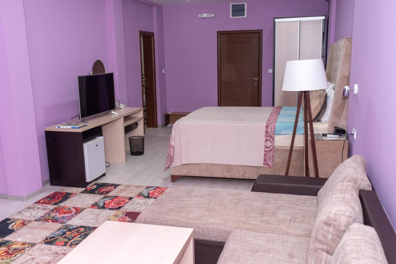 Hotel Gold بلييفليا المظهر الخارجي الصورة