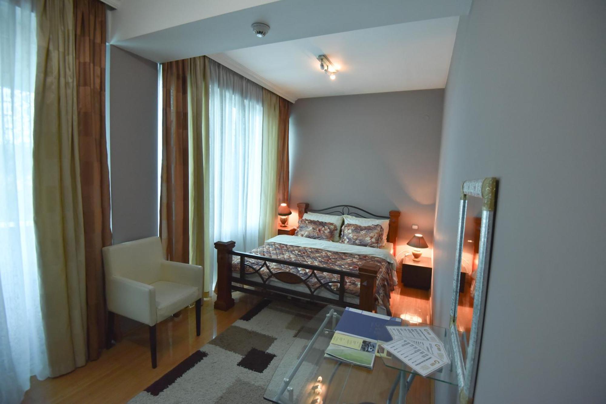 Hotel Gold بلييفليا المظهر الخارجي الصورة