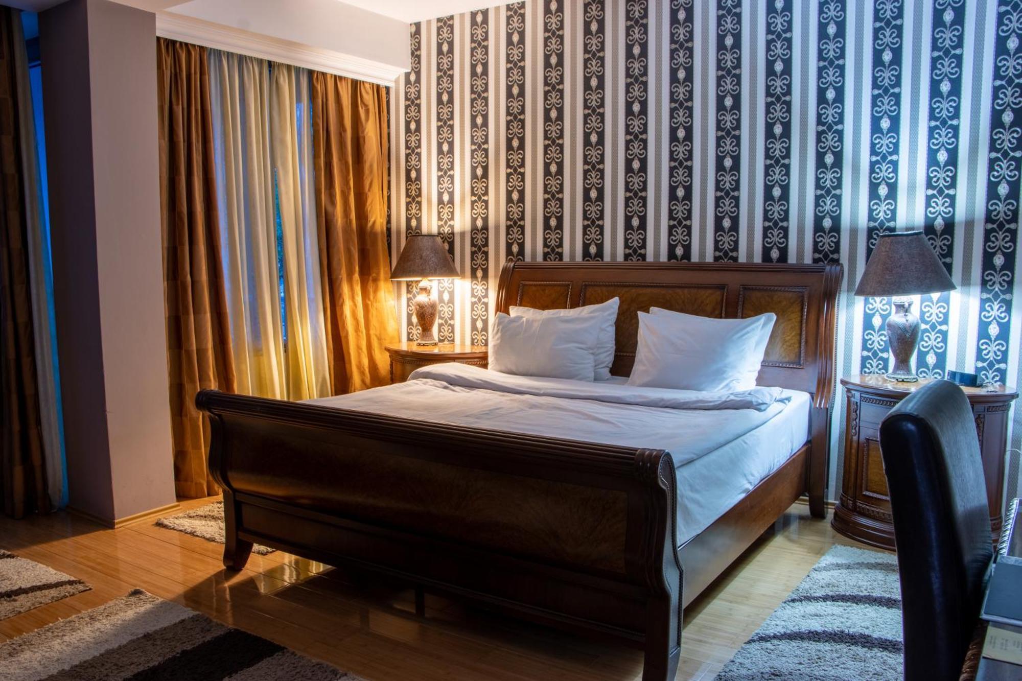 Hotel Gold بلييفليا المظهر الخارجي الصورة